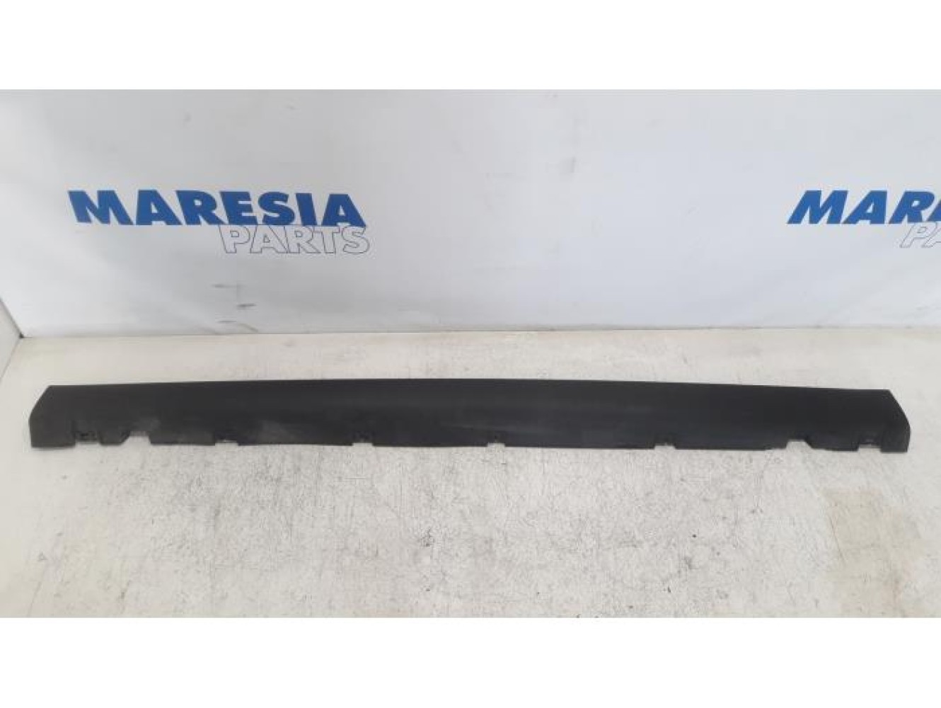 Citroen - C5 - Zijskirt links