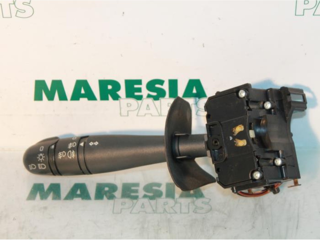 Renault - Megane Scenic - Indicator switch