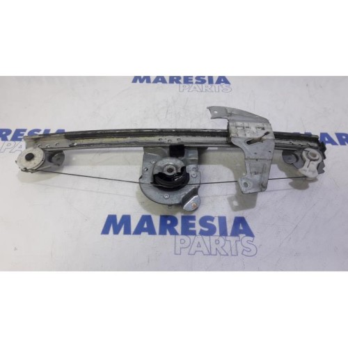 Peugeot - 107 - Fenstermechanik 2-türig links vorne