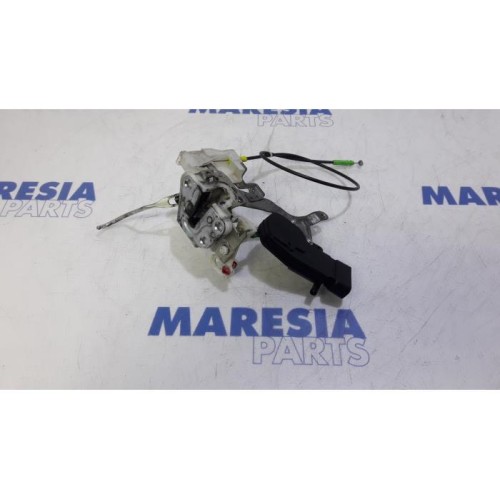 Peugeot - 107 - Door lock mechanism 2-door, left