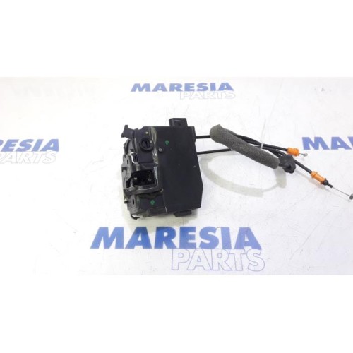 Citroen - C4 Picasso - Rear door mechanism 4-door, right