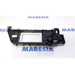 Citroen - C4 Picasso - Multi-media control unit