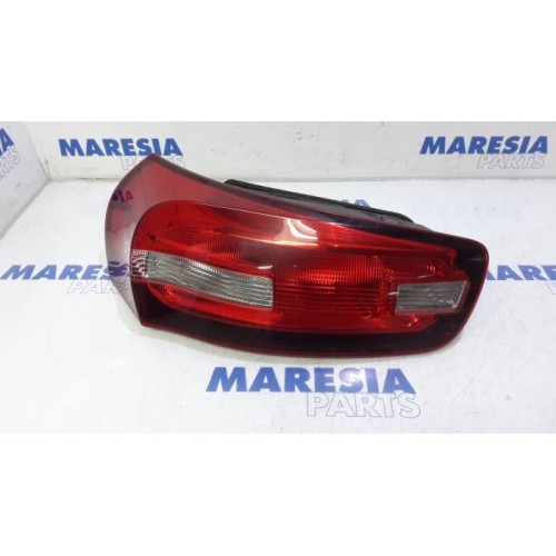 Citroen - C4 Picasso - Taillight, left