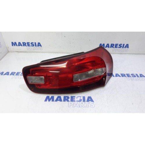 Citroen - C4 Picasso - Taillight, right