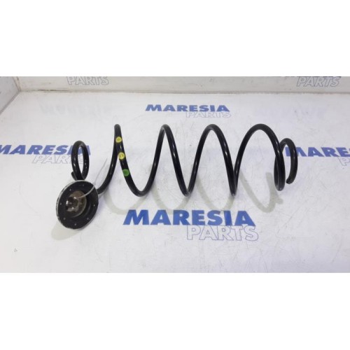 Citroen - C4 Picasso - Rear coil spring