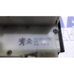 Peugeot - 2008 - Front door lock mechanism 4-door, right