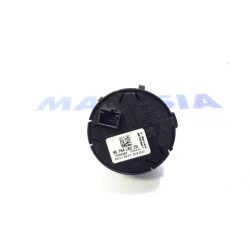Peugeot - 2008 - Switch