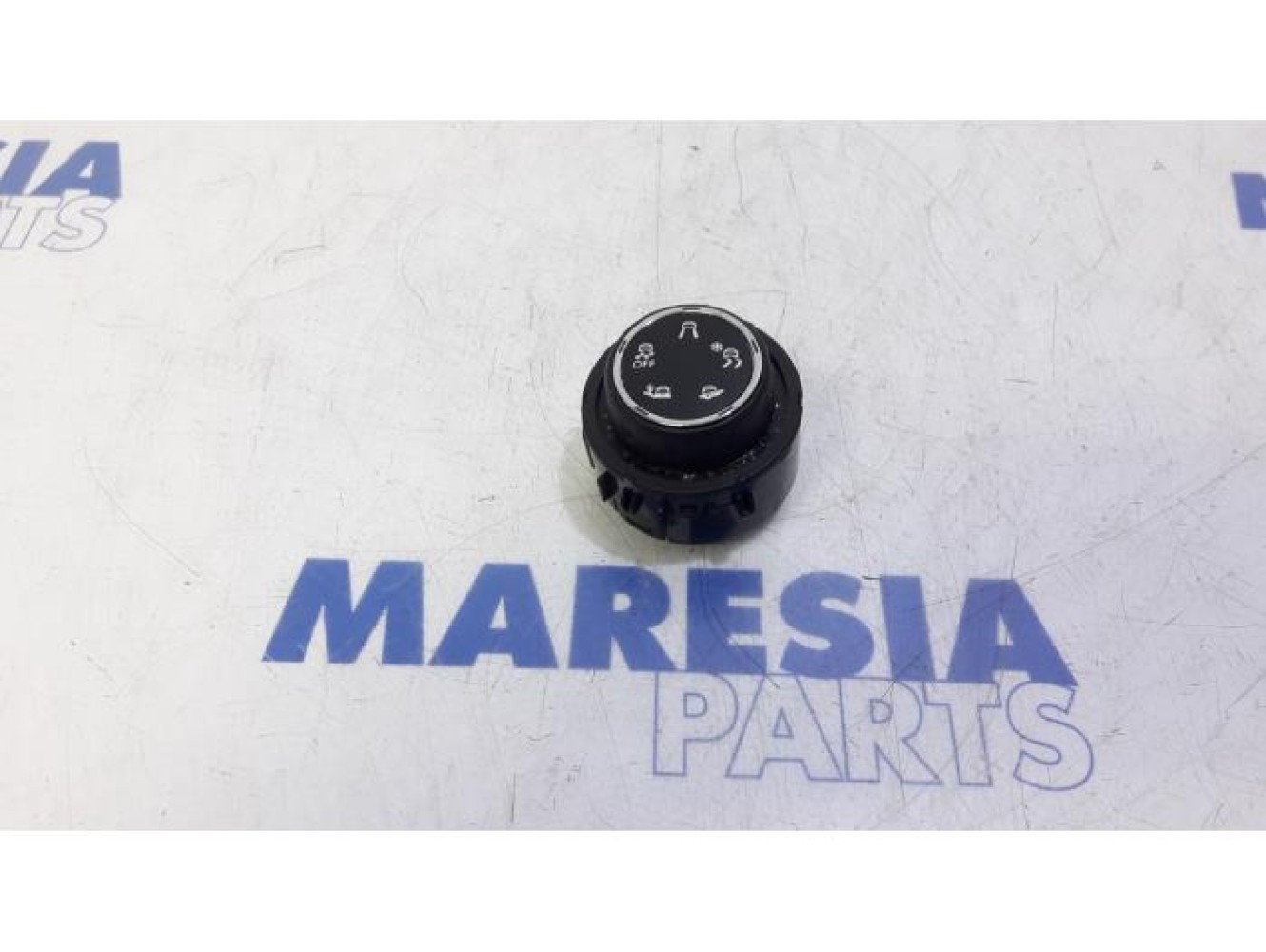 Peugeot - 2008 - Switch