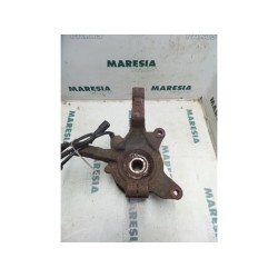 Renault - Megane - Fusee links-voor