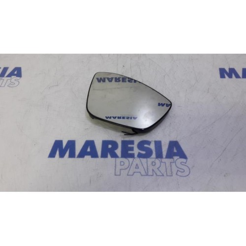 Peugeot - 2008 - Wing mirror, right