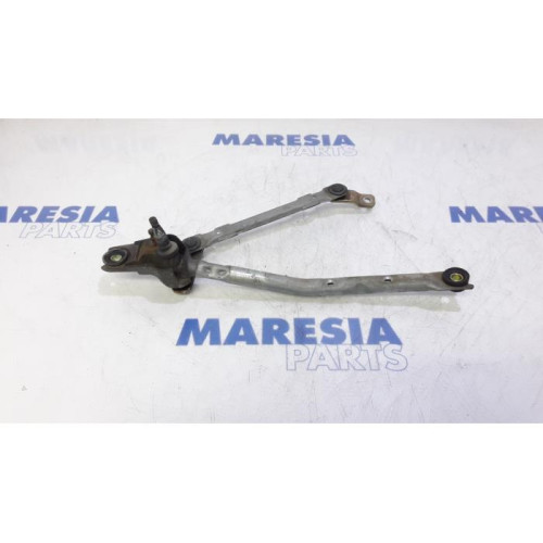 Citroen - C1 - Wiper mechanism