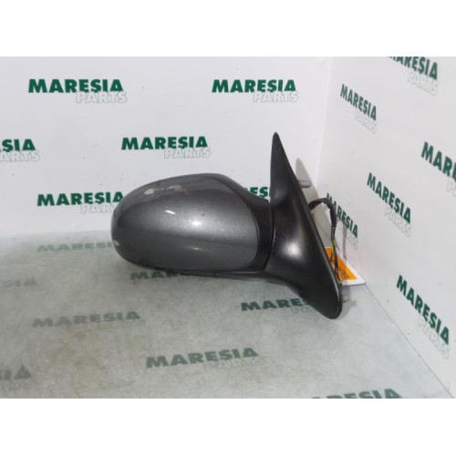 Peugeot - 406 - Wing mirror, right