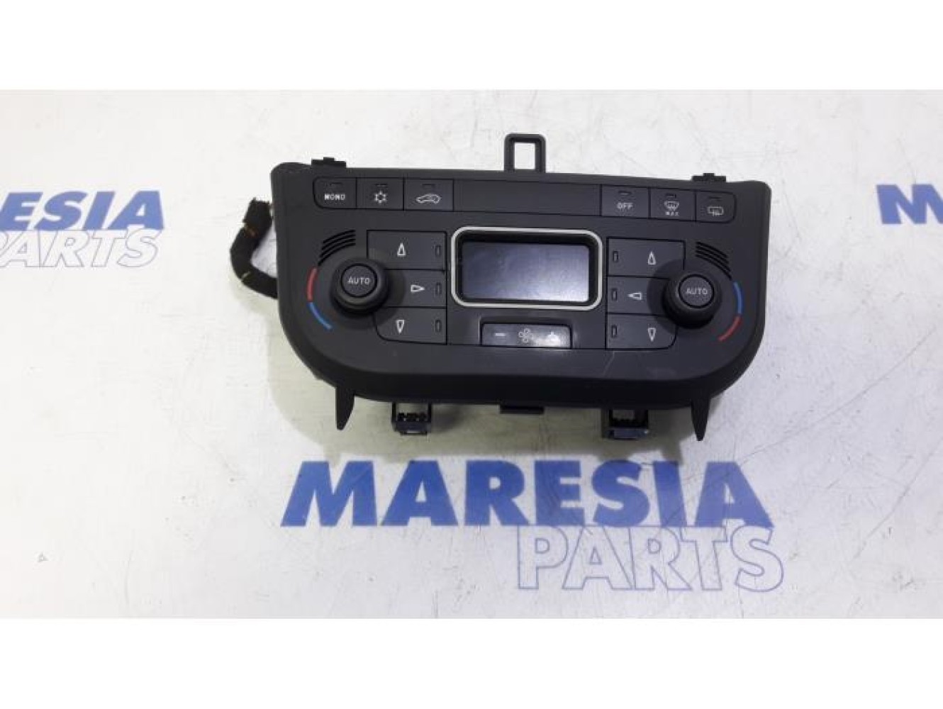 Alfa Romeo - Mito - Panneau de commandes chauffage