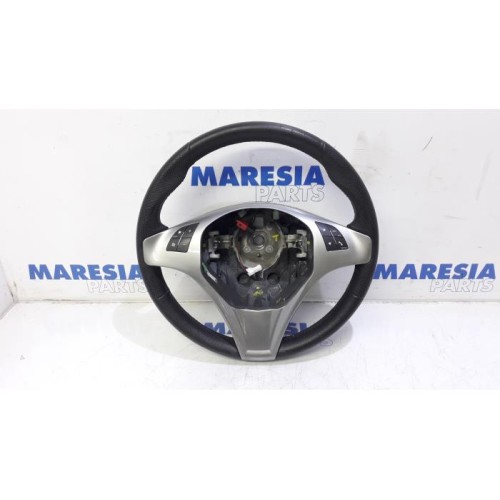 Alfa Romeo - Mito - Steering wheel