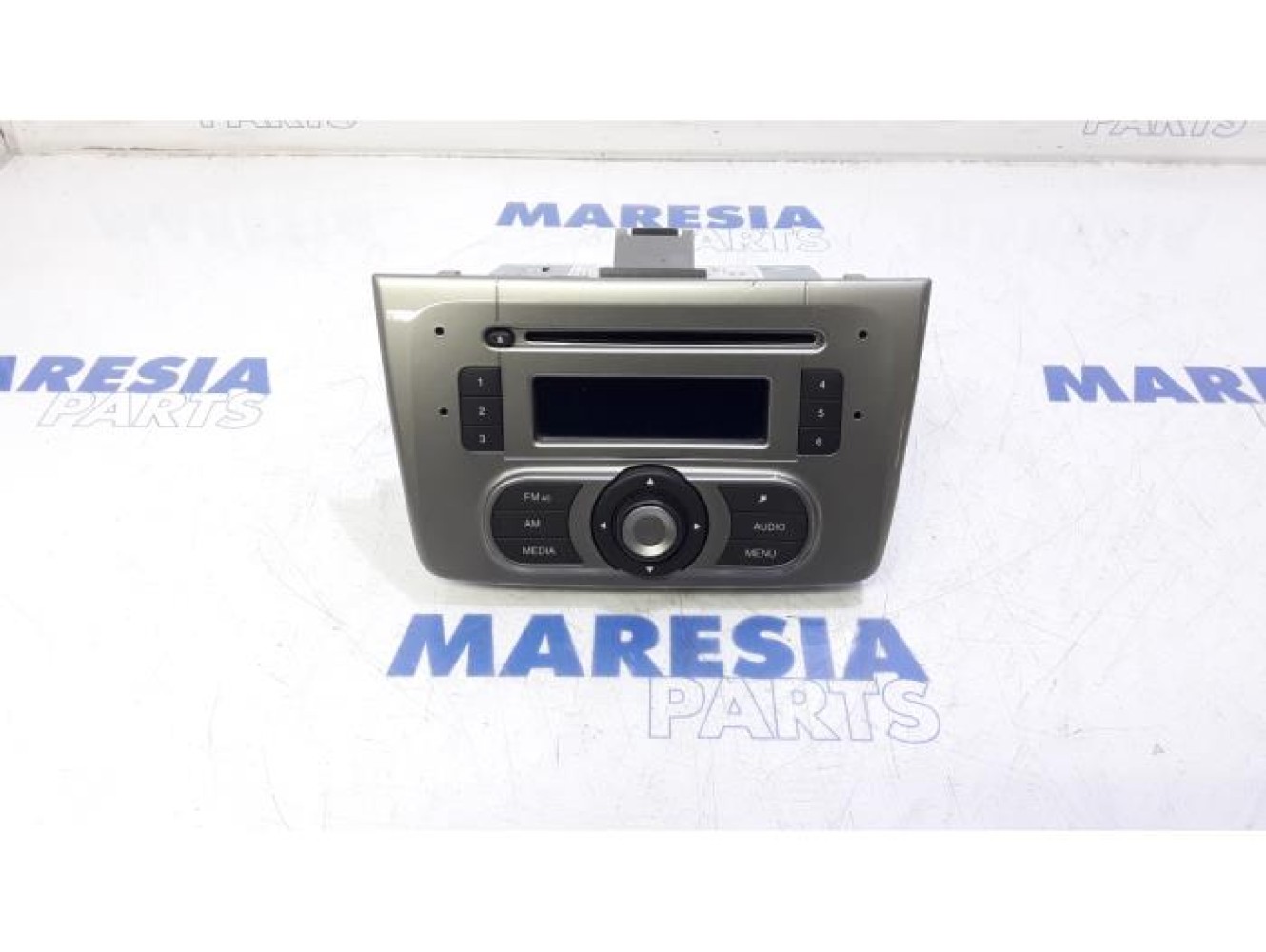 Alfa Romeo - Mito - Radio CD player