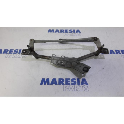 Fiat - Punto Evo - Wiper mechanism