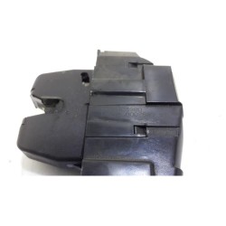 Citroen - Berlingo - Tailgate lock mechanism
