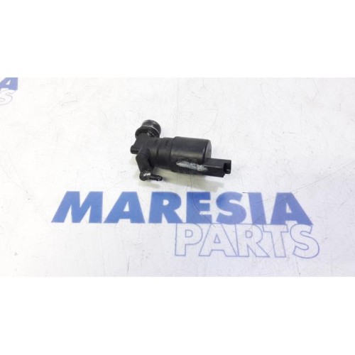 Citroen - Jumpy - Windscreen washer pump