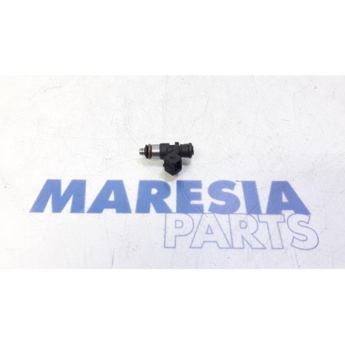 Renault - Clio - Injector (benzine injectie)