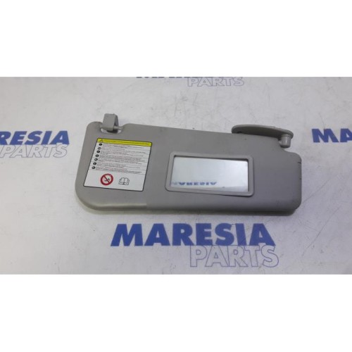 Fiat - Punto Evo - Sun visor