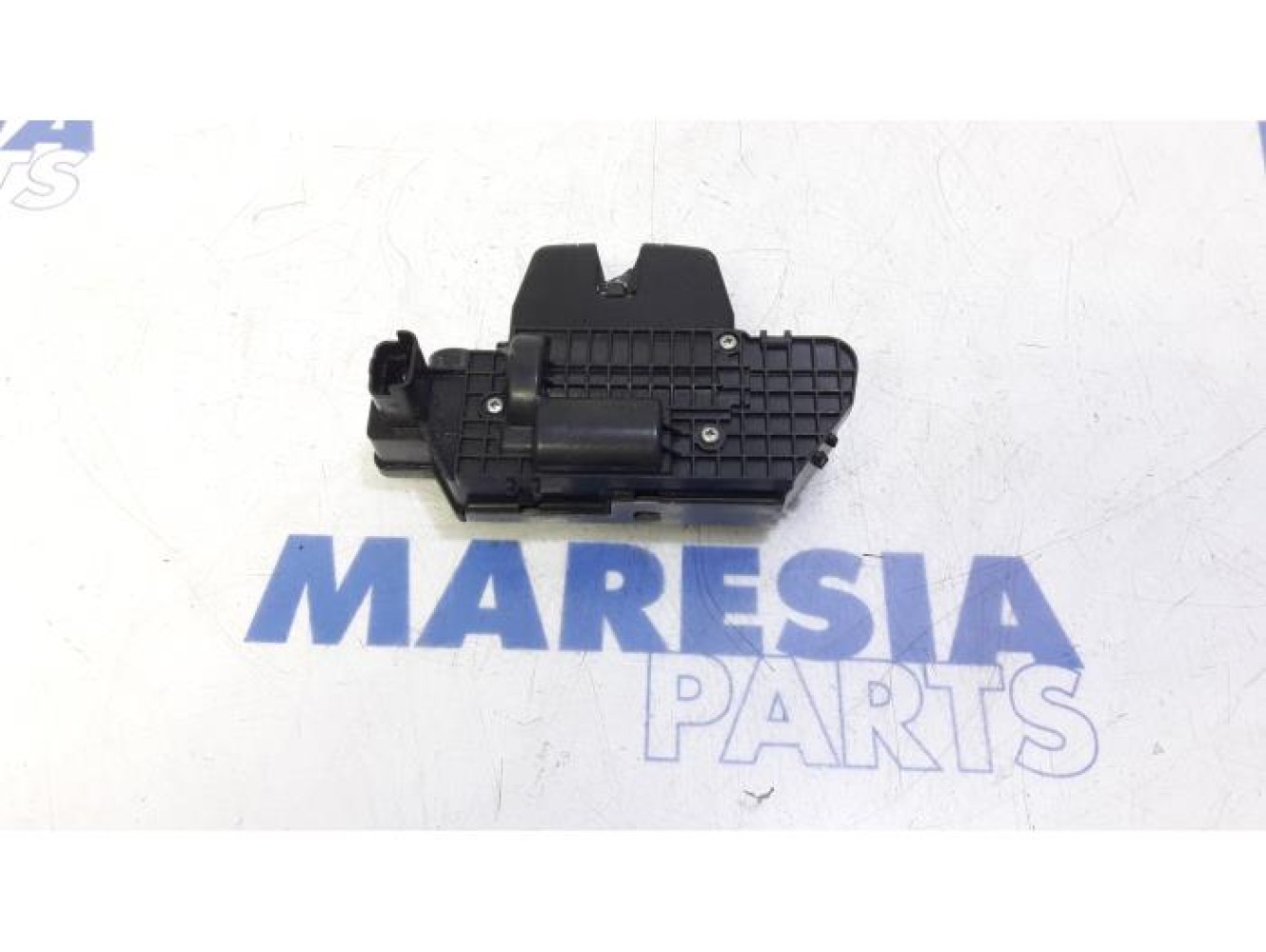 Citroen - C3 - Tailgate lock mechanism