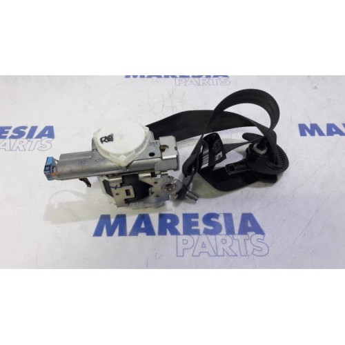 Citroen - C3 - Front seatbelt, right
