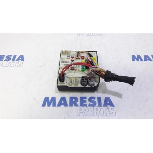 Renault - Laguna - Fuse box