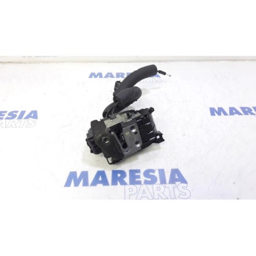 Renault - Laguna - Rear door lock mechanism 4-door, left