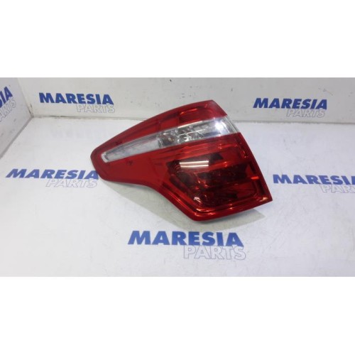 Citroen - C4 Picasso - Taillight, left