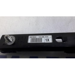 Citroen - C4 Picasso - Seatbelt guide