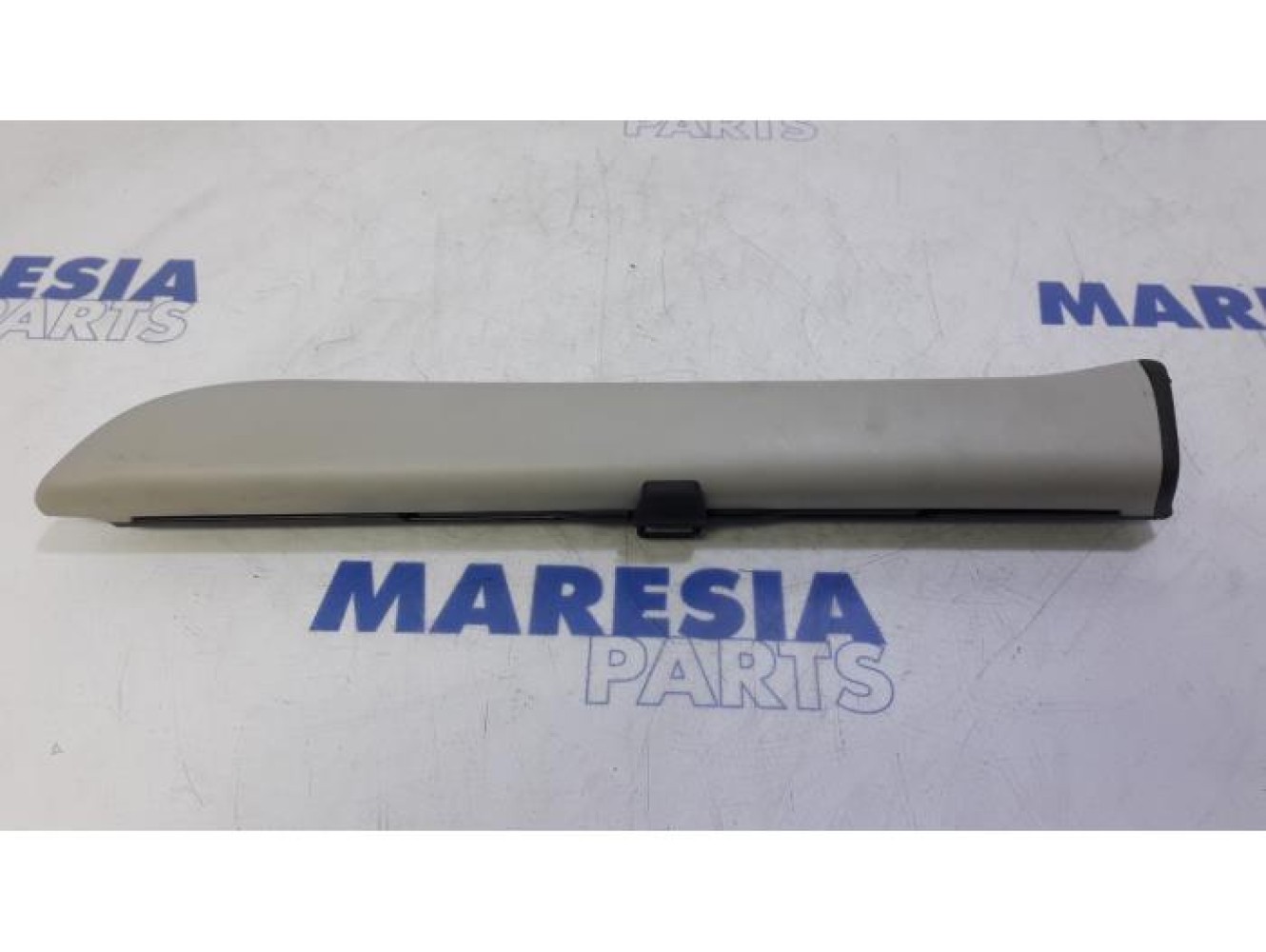 Citroen - C4 Picasso - Left blind