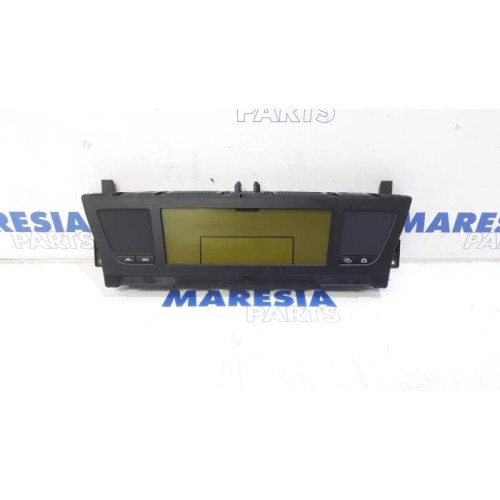 Citroen - C4 Picasso - Instrumentenbrett