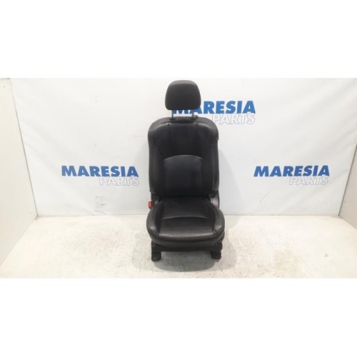 Citroen - C-Crosser - Stoel links