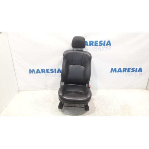 Citroen - C-Crosser - Seat, right