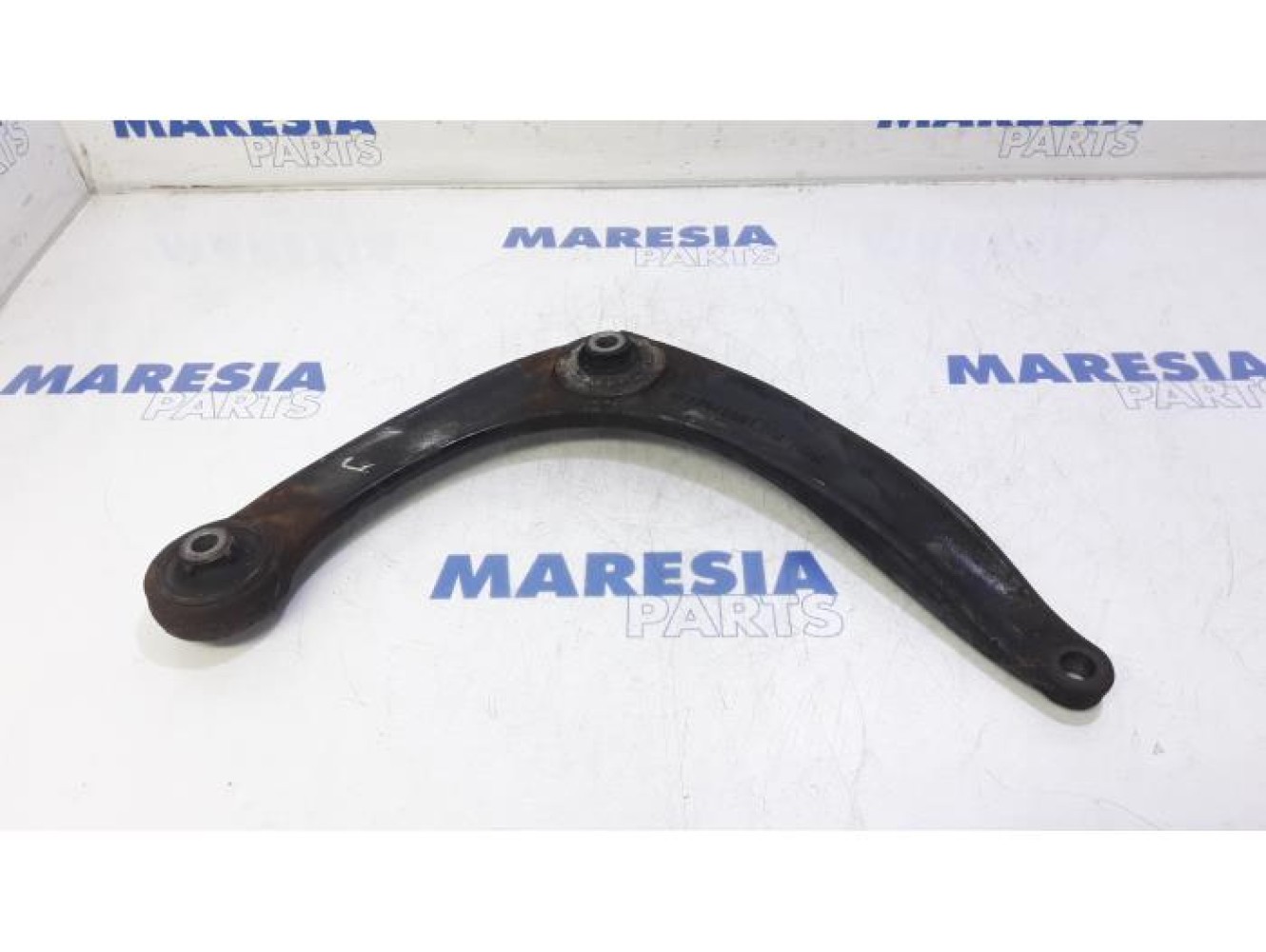 Citroen - Berlingo - Front lower wishbone, right