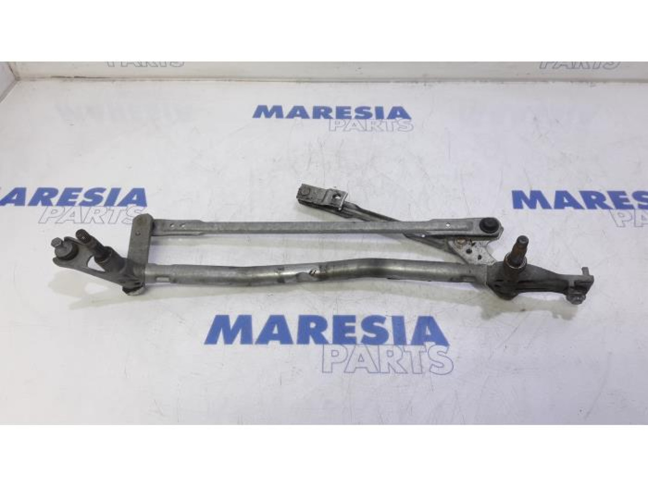 Citroen - Berlingo - Wiper mechanism