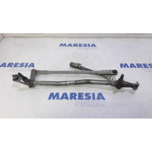 Citroen - Berlingo - Wiper mechanism