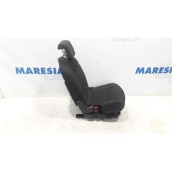 Peugeot - 5008 - Rear seat