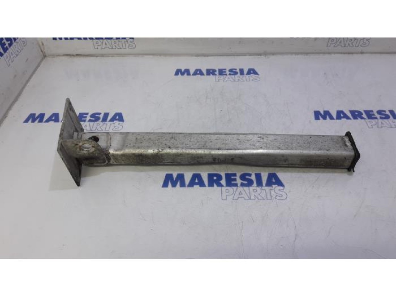 Citroen - Berlingo - Subframe