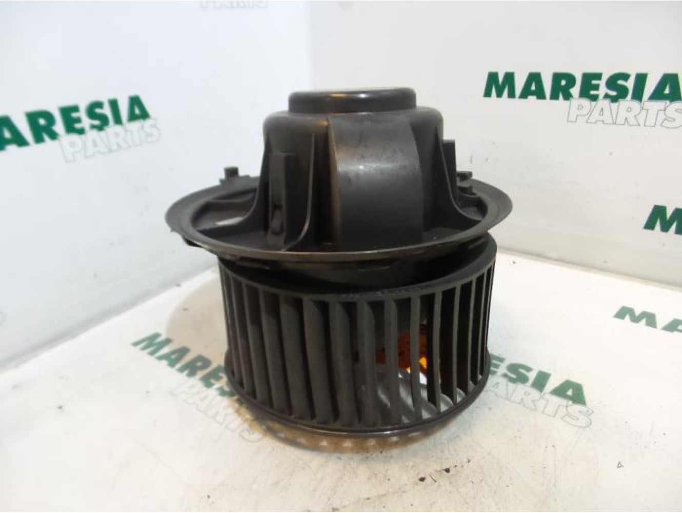 Alfa Romeo - 156 - Heating and ventilation fan motor