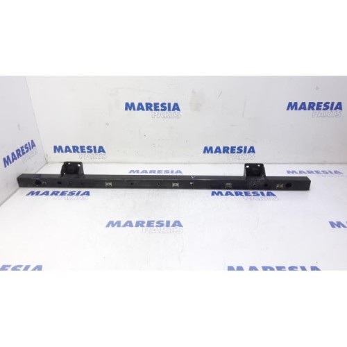 Opel - Combo - Radiator bar