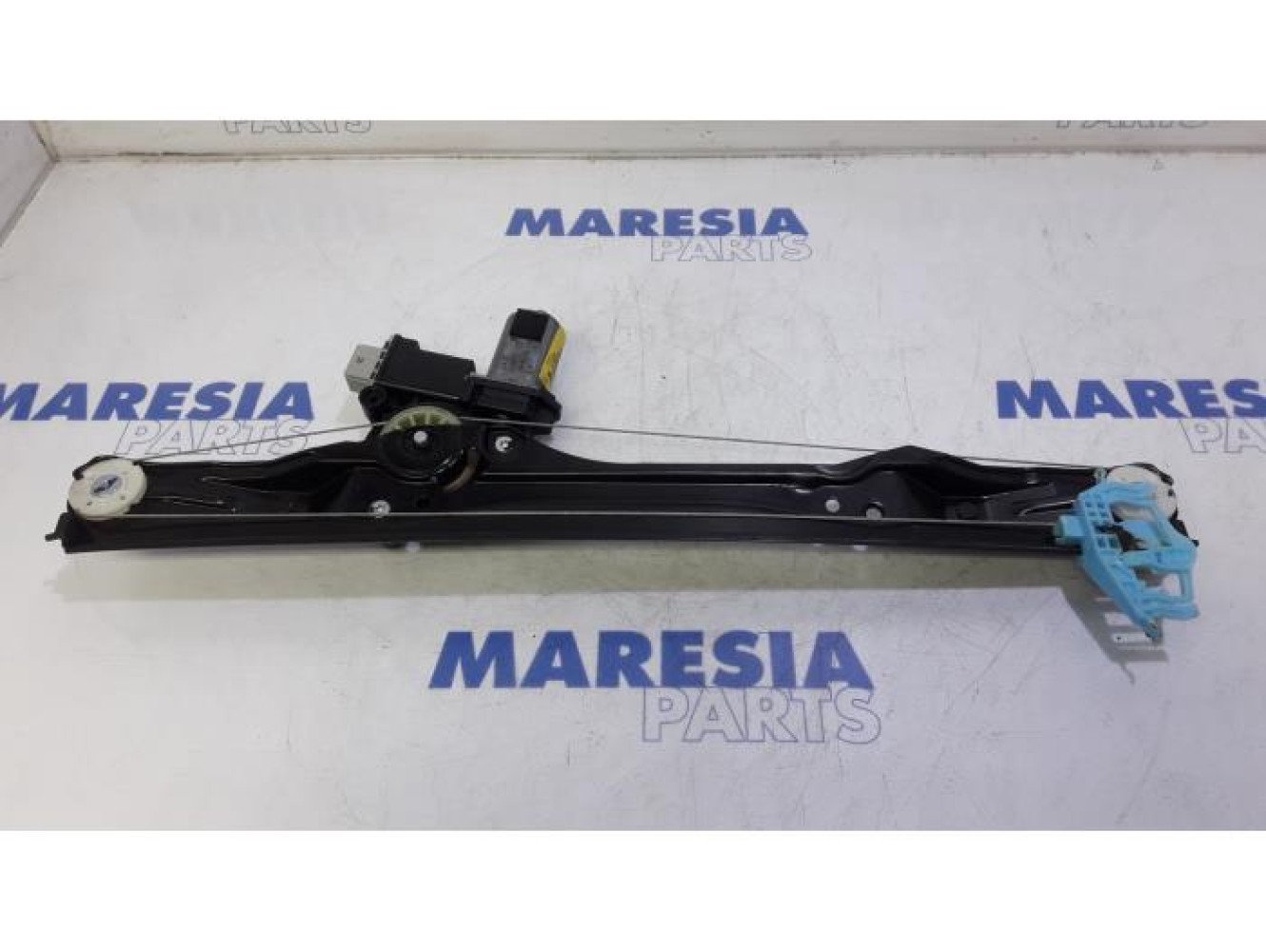 Opel - Combo - Window mechanism 2-door, front left