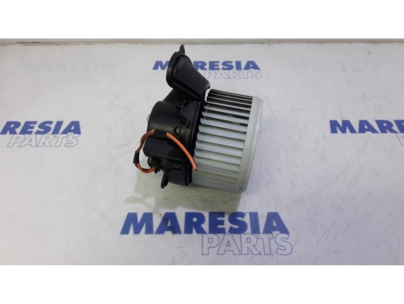 Opel - Combo - Heating and ventilation fan motor