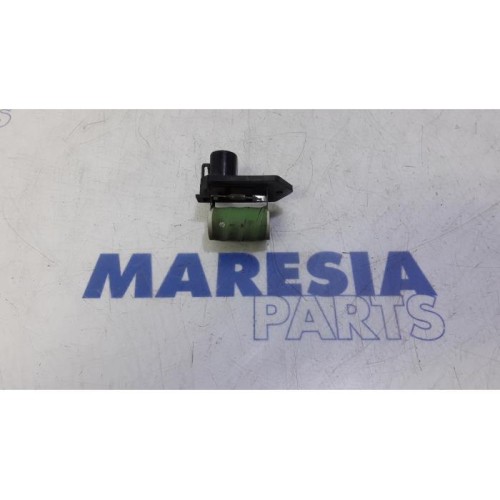 Opel - Combo - Cooling fan resistor