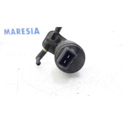 Opel - Combo - Windscreen washer pump