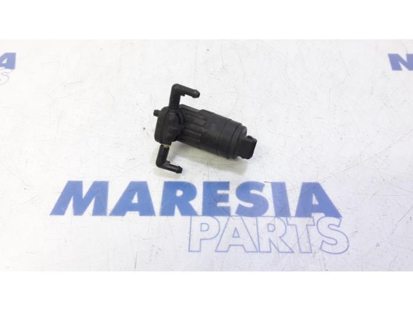 Opel - Combo - Windscreen washer pump