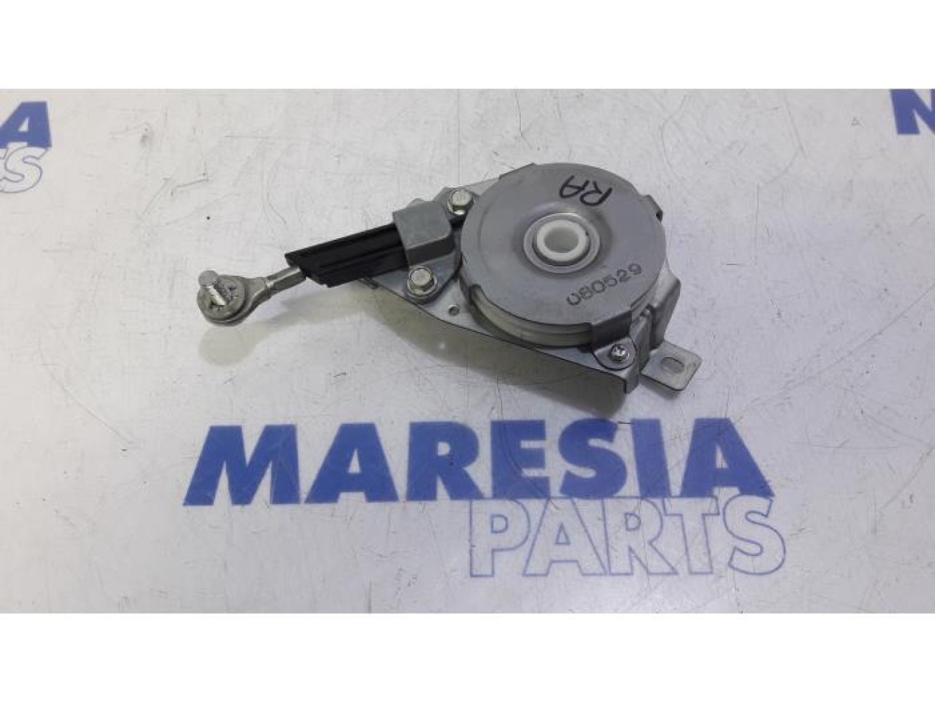 Citroen - C-Crosser - Scharnier Achterklep