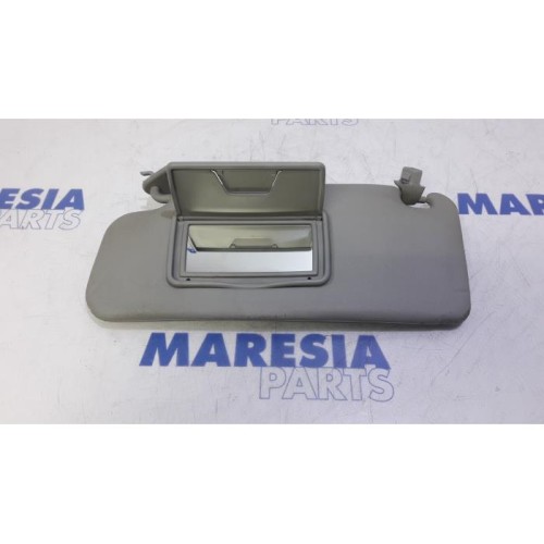 Citroen - C-Crosser - Sun visor