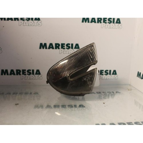 Alfa Romeo - 147 - Indicator, right