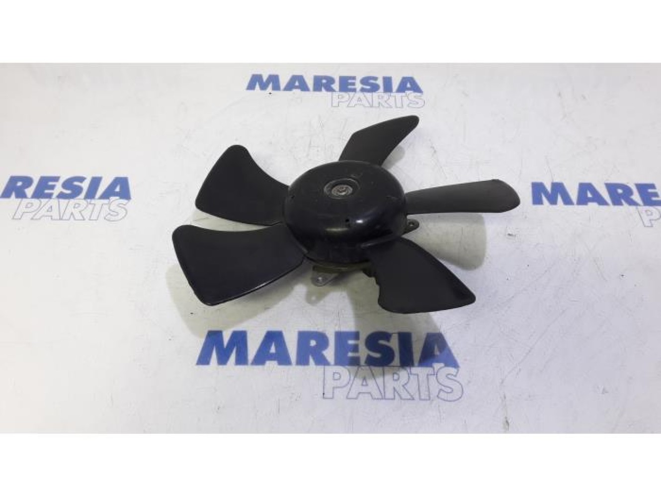 Citroen - C-Crosser - Fan motor